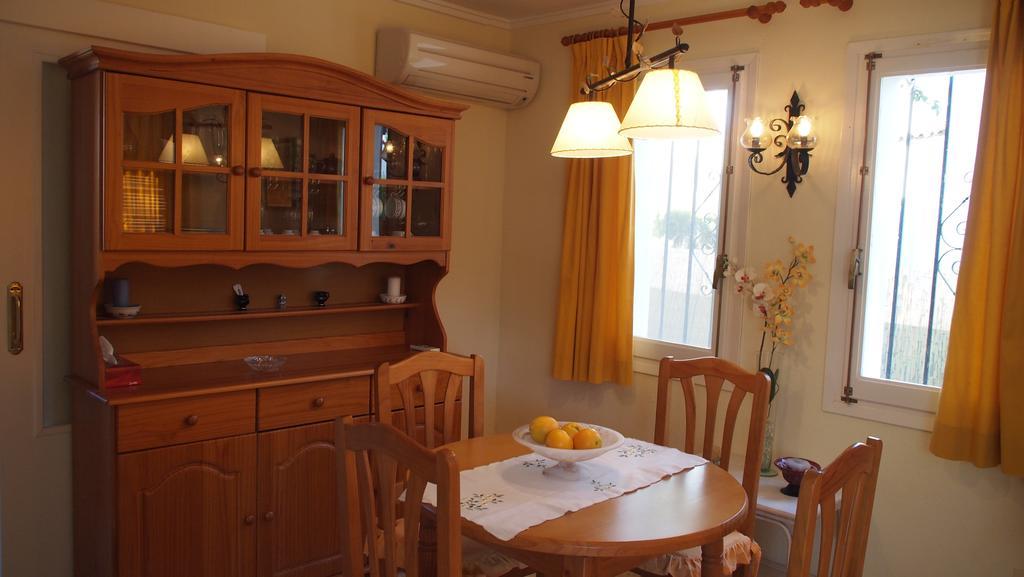El Palmar Apartment เดเนีย ภายนอก รูปภาพ